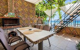 Golden Sunset Beach Apartment